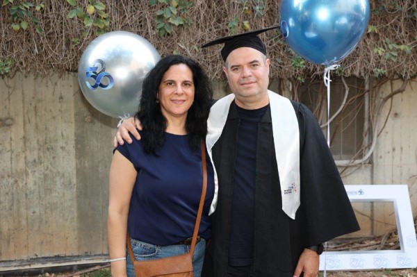 6 מתוך 393